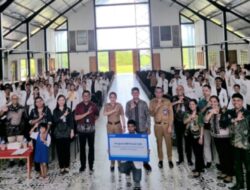 BRI Peduli Salurkan Beasiswa Pendidikan kepada 59 Mahasiswa UNIKA Weetebula untuk Dukung Peningkatan Kualitas SDM di Daerah