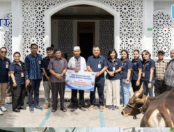 Bank NTT Salurkan Hewan Kurban, Wujud Kepedulian dan Dukungan terhadap Kehidupan Keagamaan Masyarakat