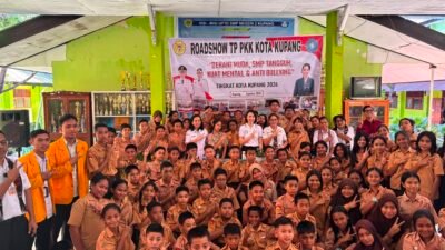 Ketua TP PKK Kota Kupang Road Show ke Sejumlah Sekolah, Edukasi Siswa soal Kesehatan hingga Bijak Bermedia Digital