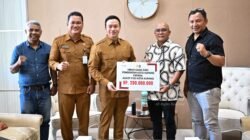 Rp 200 Juta Untuk Askot PSSI, Wali Kota Bidik Masa Depan Sepak Bola Kota Kupang