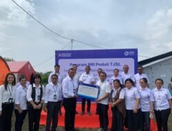 BRI Serahkan Ambulans ke RSUD Ruteng, Dukung Peningkatan Layanan Kesehatan di Manggarai